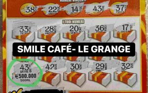 Il biglietto vincente del Gratta e Vinci (dal profilo Facebook del bar Smile Cafè)