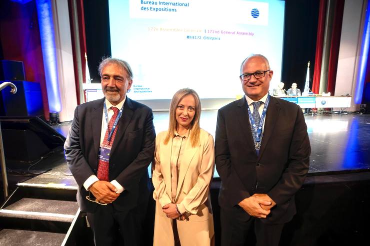 Francesco Rocca, Giorgia Meloni e Roberto Gualtieri a Parigi per Expo 2030