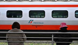 dentista derubato su treno regionale Viterbo