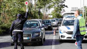 Blocco del traffico in via Salaria, Roma (Immagine di archivio)