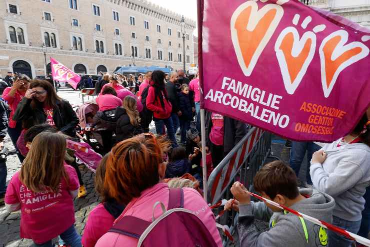 Manifestazione delle famiglie Arcobaleno (Immagine di archivio)