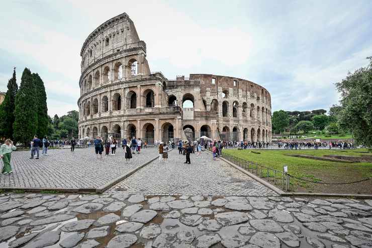 Il Colosseo a Roma (Immagine di archivio)