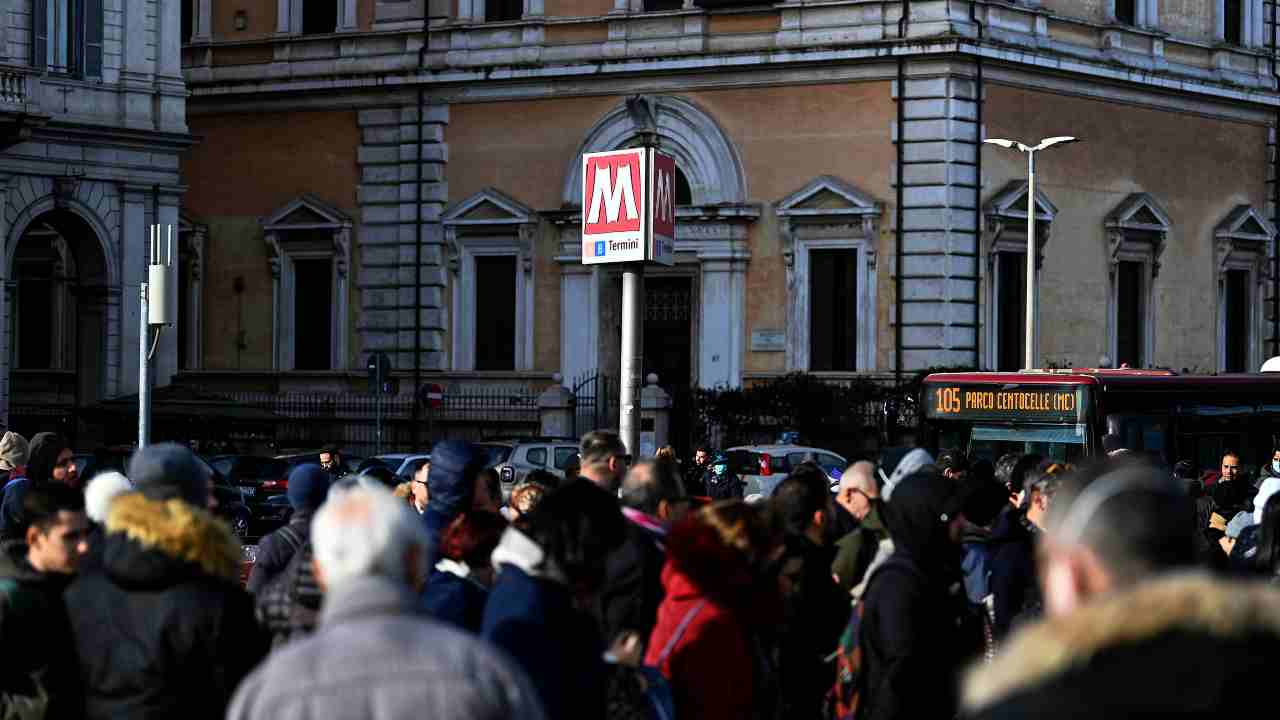 Chiusura temporanea della metro A di Roma (Immagine di archivio)