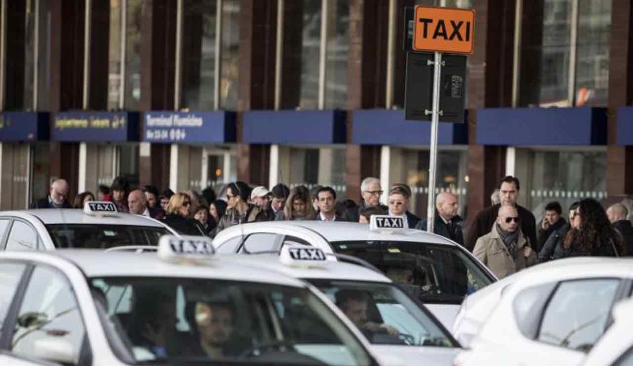 Problema taxi a Roma