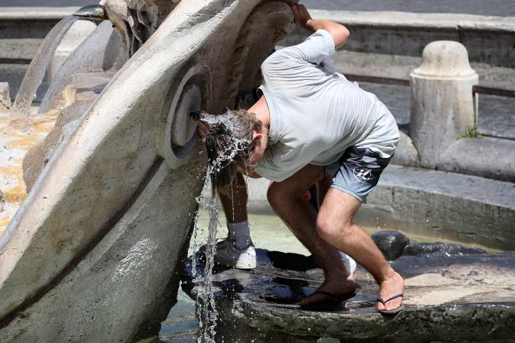 caldo record turisti