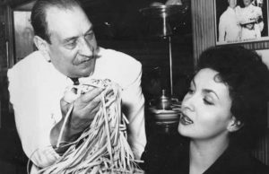 Alfredo all'Augusto Imperatore con Gina Lollobrigida (foto dal profilo Facebook del ristorante Alfredo)