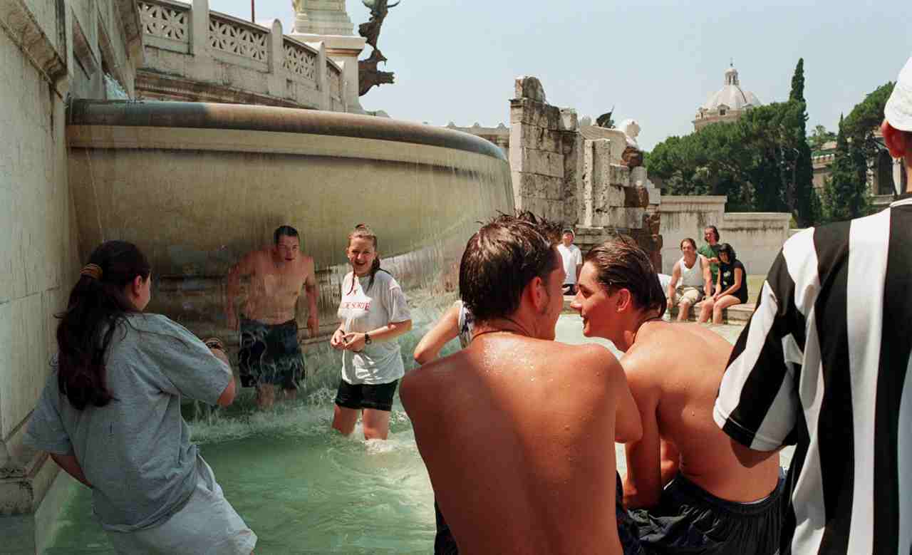 Caldo record a Roma. Immagine repertorio