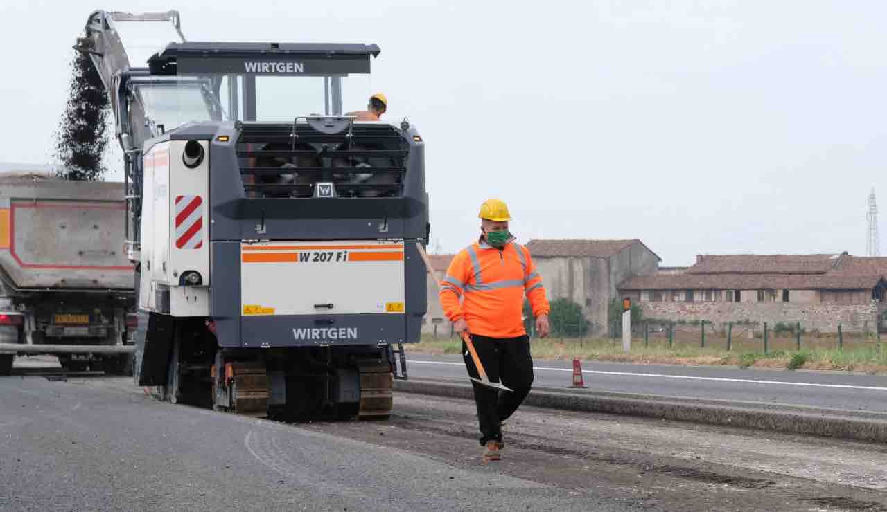 Lavori di manutenzione a Latina sulle strade provinciali