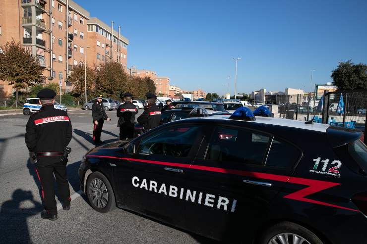 Uomini della Polizia di Stato e della Polizia di Roma Capitale in azione (Immagine di repertorio)