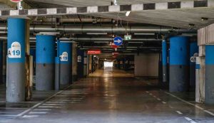 Sgominata banda che rubava nei parcheggi dei centri commerciali