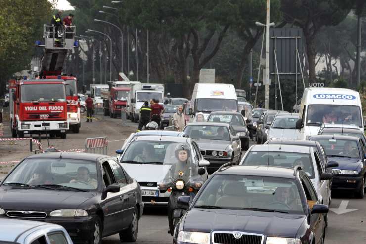 Traffico nelle vicinanze dello Stadio Olimpico, Roma (Immagine di repertorio)