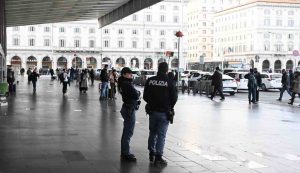 Controlli nella zona della stazione Roma Termini: 4 arresti