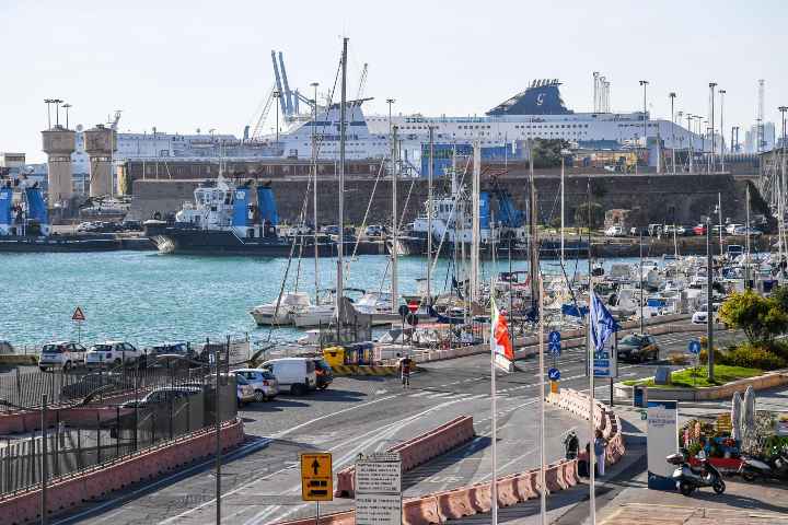 Una veduta del porto di Civitavecchia (Immagine di repertorio)