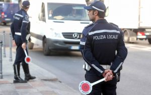 Pregiudicato fugge all'alt della Polizia al Circeo