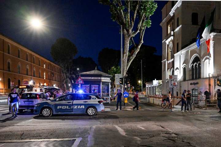 Agenti della polizia in azione (Immagine di repertorio)