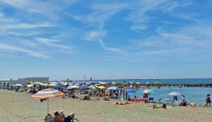 Spiaggia di Fiumicino (Immagine di repertorio)