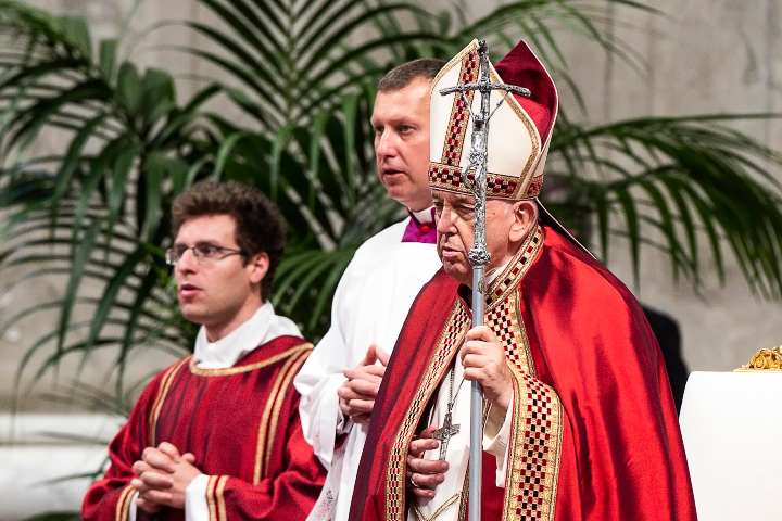 Papa Francesco celebra la messa nella Basilica di San Pietro (Immagine di repertorio)