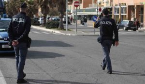 Controlli straordinari di polizia sul lungomare di Gaeta e Terracina