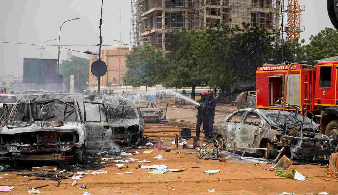 Pilota e manutentore di un'azienda del Lazio bloccati in Niger