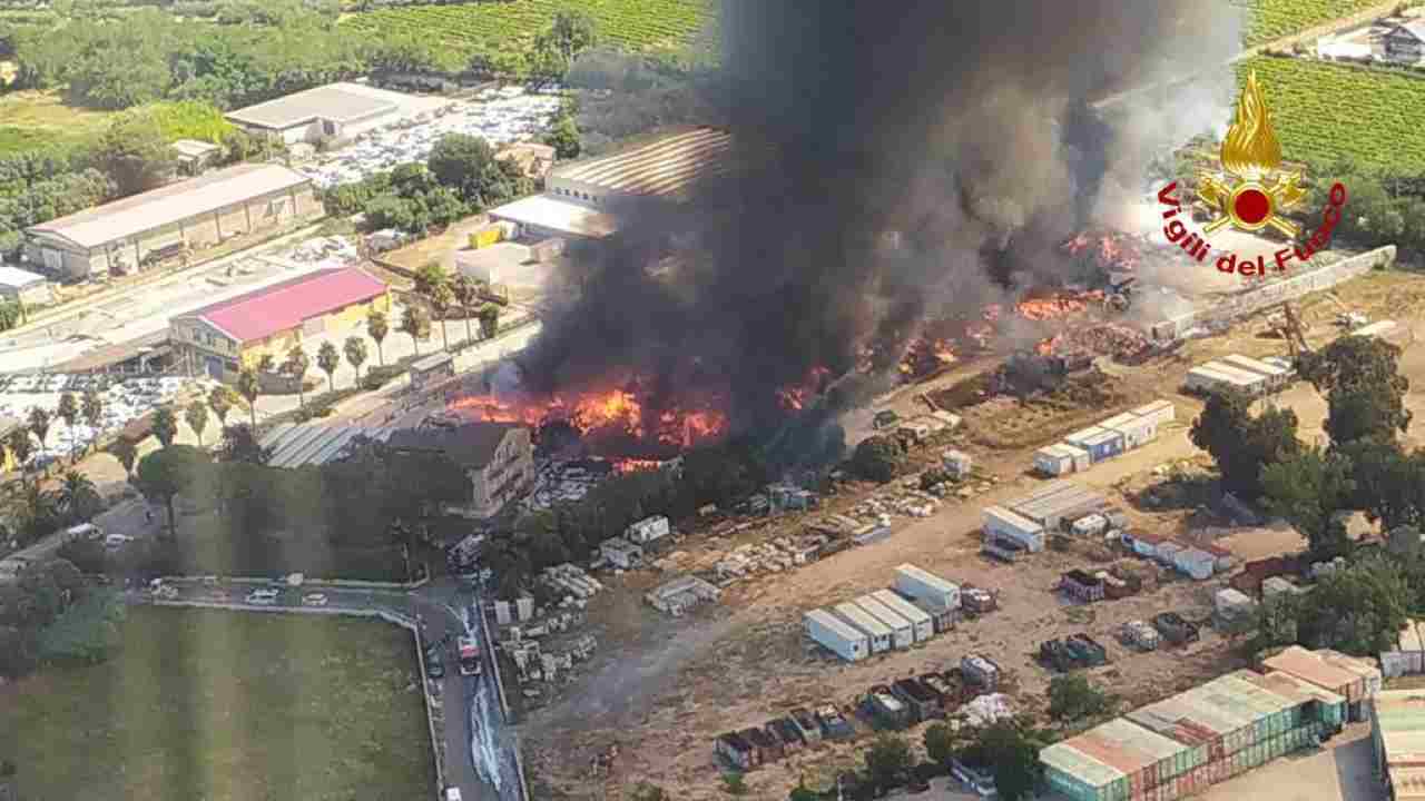 Rogo Ciampino del 29 luglio 2023. Fonte: Vigili del Fuoco/Ansa