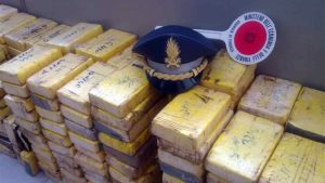 sequestro droga Guardia di Finanza