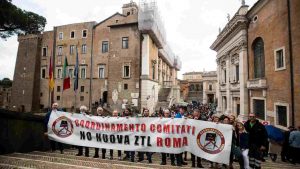 protesta ZTL 10 maggio 2023