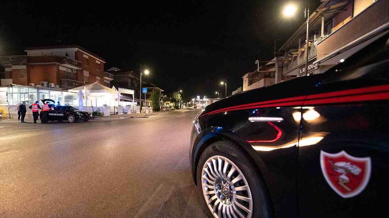 Controlli dei Carabinieri a Tor San Lorenzo, Adrea. Immagine repertorio. Roma-CronacaLive.it