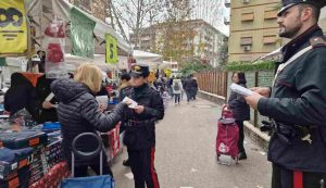 Truffe ai danni di anziani a Roma, i Carabinieri a lavoro per sensibilizzare i cittadini (Immagine di repertorio)