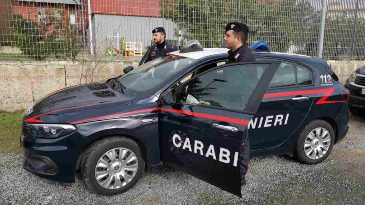 Spacciatore chiama Carabinieri per malviventi in casa ma erano clienti insoddisfatti