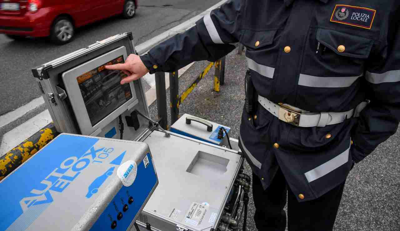 Controlli di Polizia Stradale sull'A24 e A25