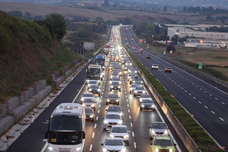 Controesodo estivo, le code nel tratto autostradale dell'A1 tra Anagni e Colleferro