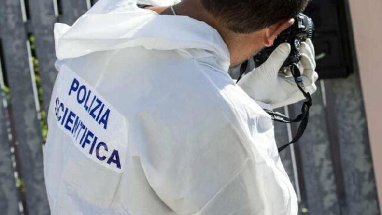 bomba carta a ostia la quarta