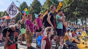 Un momento della protesta di Extinction Rebellion (Foto dal profilo Facebook di Extinction Rebellion Italia)