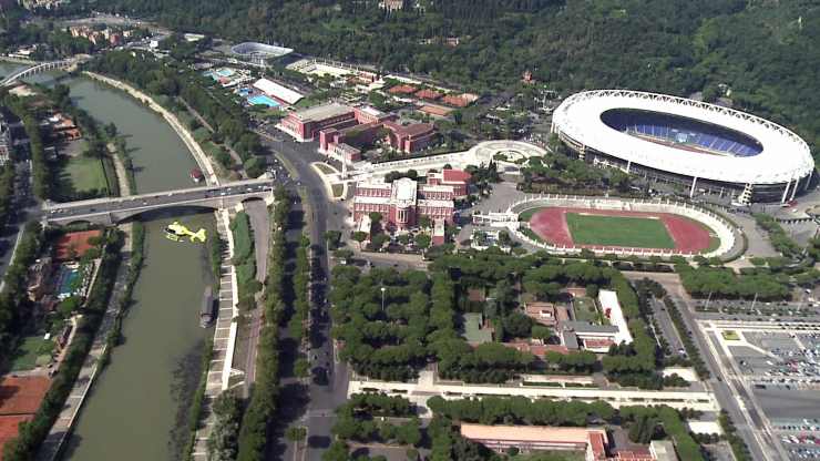 Veduta dall'alto dello stadio Olimpico a Roma (Foto dal profilo Facebook di Polizia Roma Capitale) 