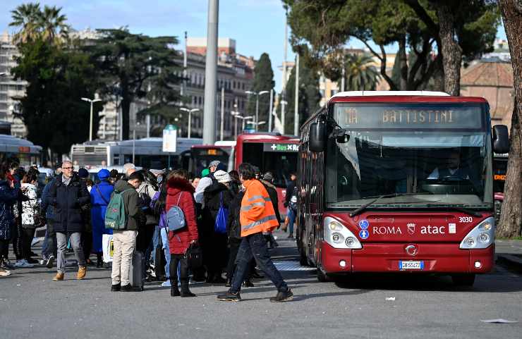 Autobus a Roma (Immagine di repertorio)