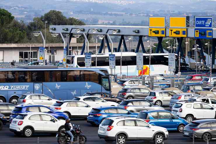 Code al casello di Fiano Romano sull'autostrada A1