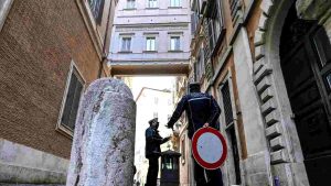 Vigili urbani al centro di Roma (Immagine di repertorio)