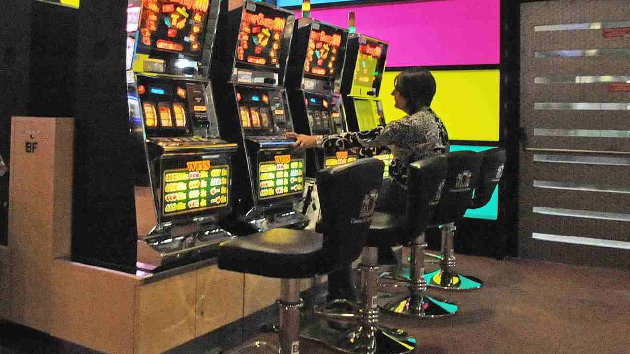 Una banda fa irruzione in una sala slot