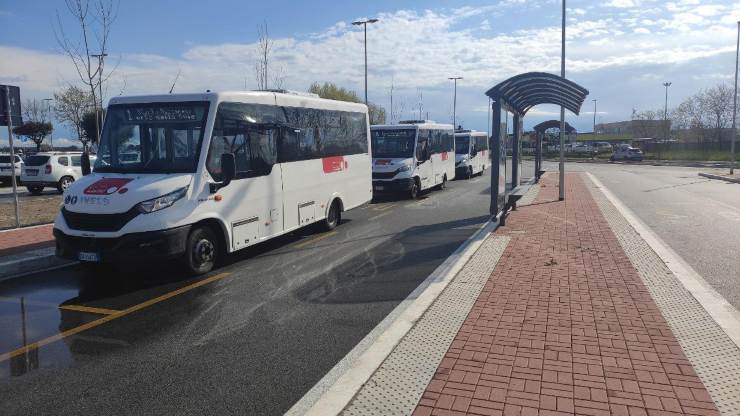 Autobus a Fiumicino (Immagine di repertorio)