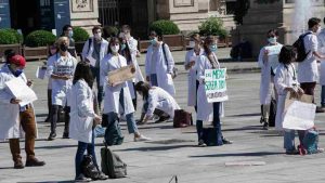 Protesta degli specializzandi a Roma