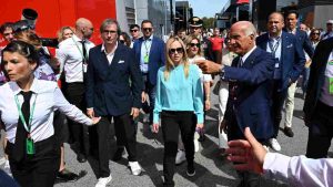 Monza, la premier Giorgia Meloni visita i paddock prima del GP. Roma-CronacaLive.it