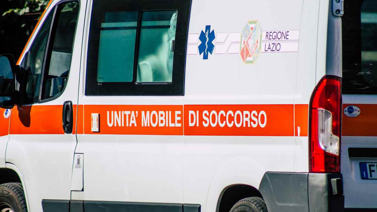 Ambulanza, immagine repertorio. Roma-CronacaLive.it