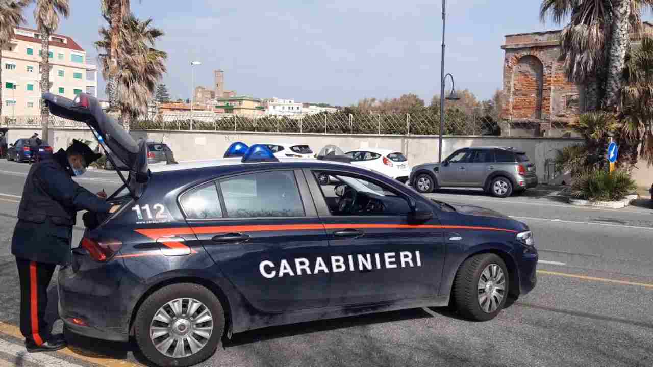 Controlli dei carabinieri. Immagine repertorio. Roma-CronacaLive.it