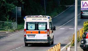 Aggressione a colpi di machete in via Casilina a Roma