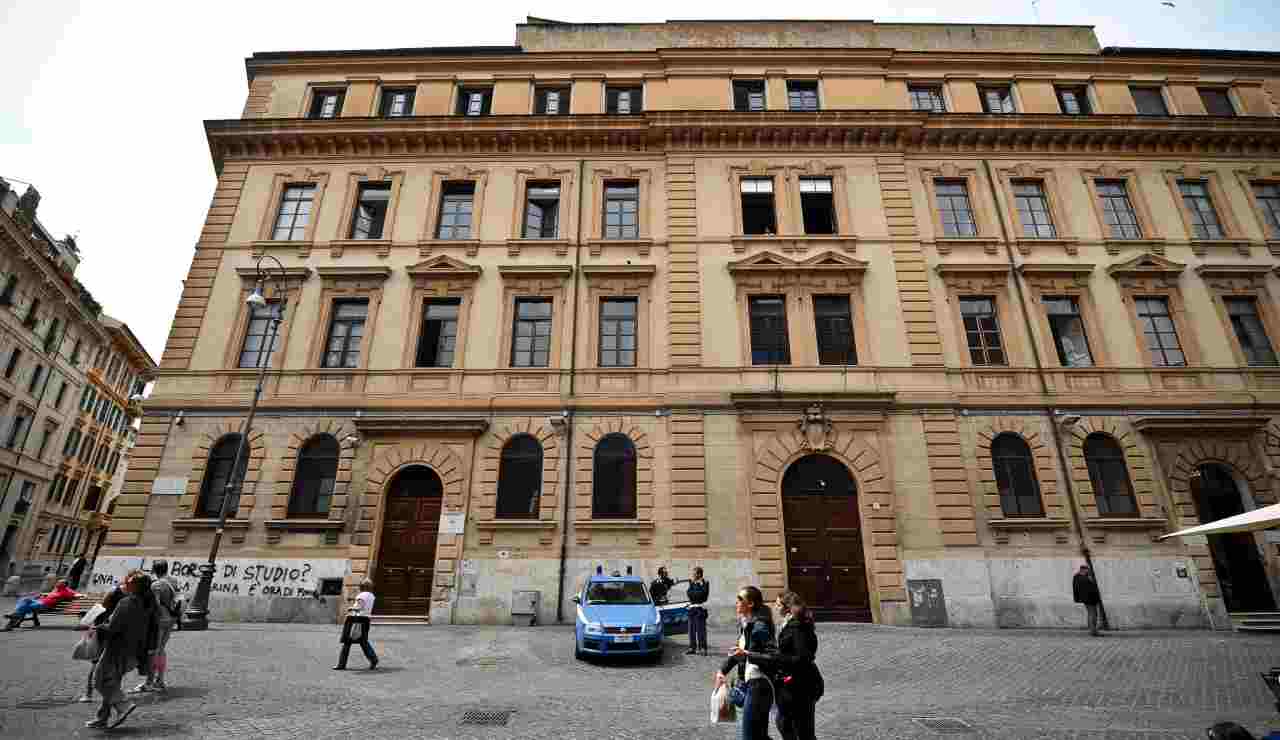 Allarme bomba in scuola del Ghetto ebraico a Roma