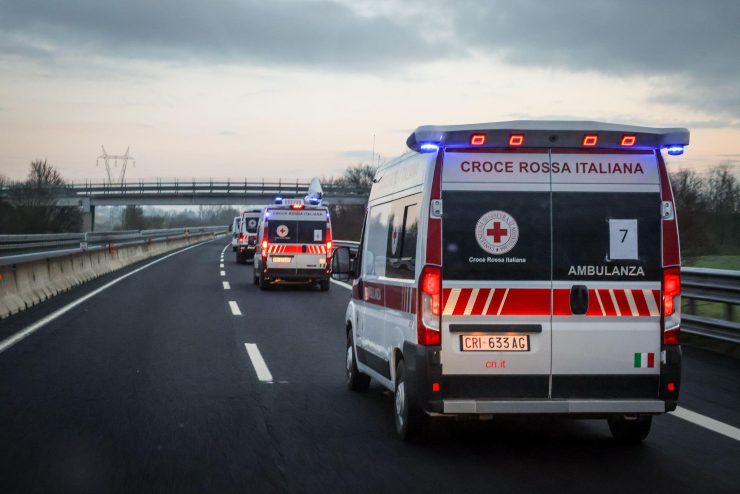 Ambulanze della della Croce Rossa Italiana (Immagine di repertorio)