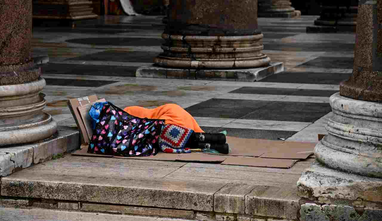 Nonna Roma chiede interventi per prevenire le morti dei senza tetto a causa del freddo