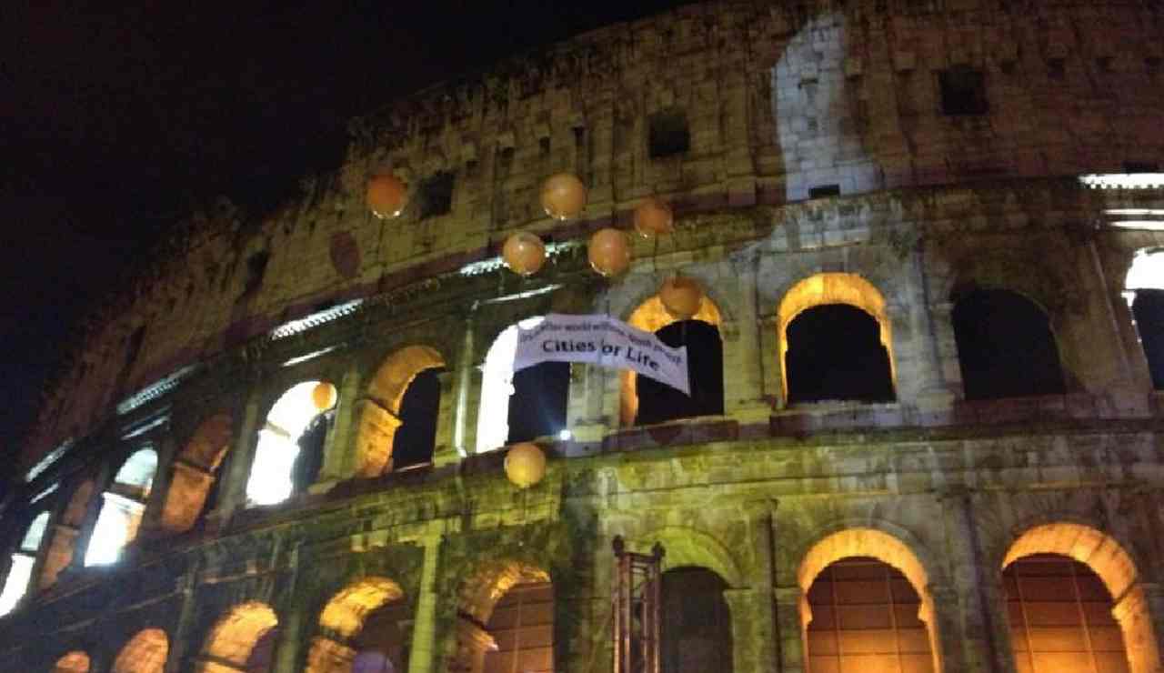 Oggi Colosseo illuminato contro la pena di morte