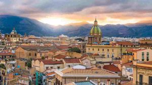 Vista della città di Palermo (Immagine di repertorio)