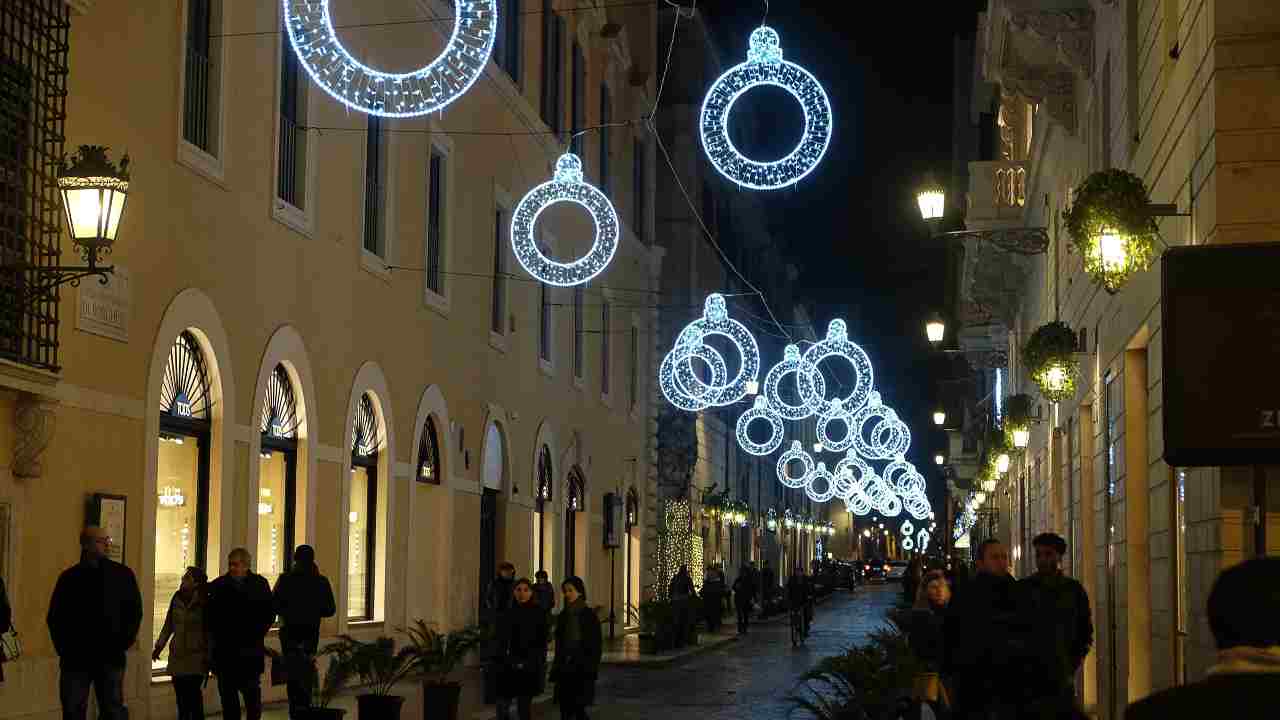 Pd: "Natale dei romani ovunque, diffuso e inclusivo"
